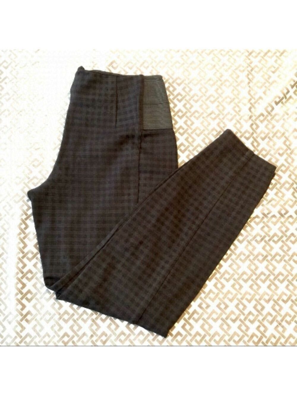 𝅺reitmans plaid ankle pants size 5